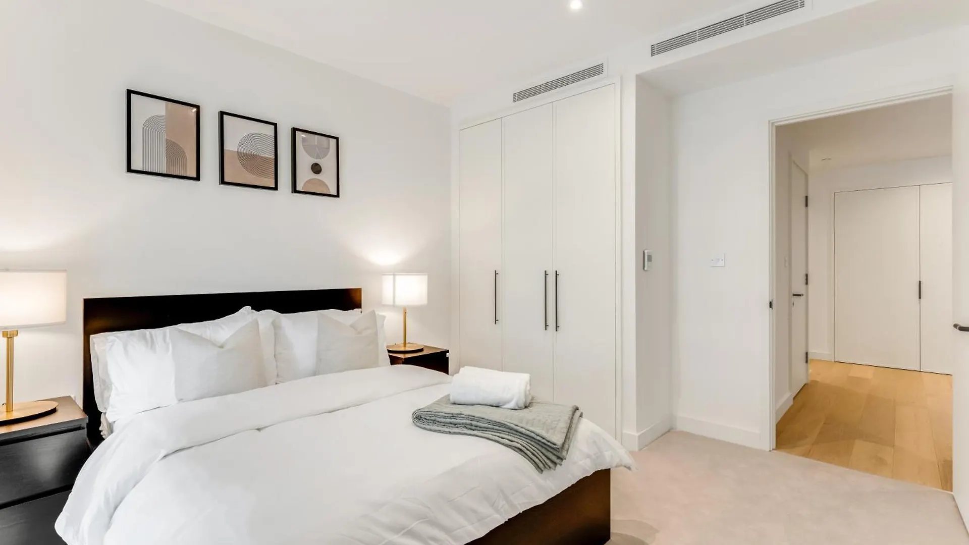 The Brood Apartman London